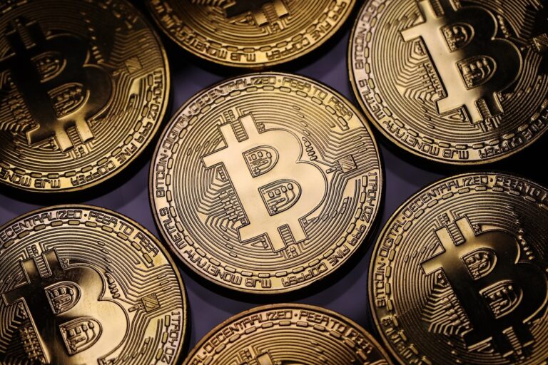 Trezor Confirms Email Provider Breach, Scammers Target Hundreds of Thousands of Crypto Owners
