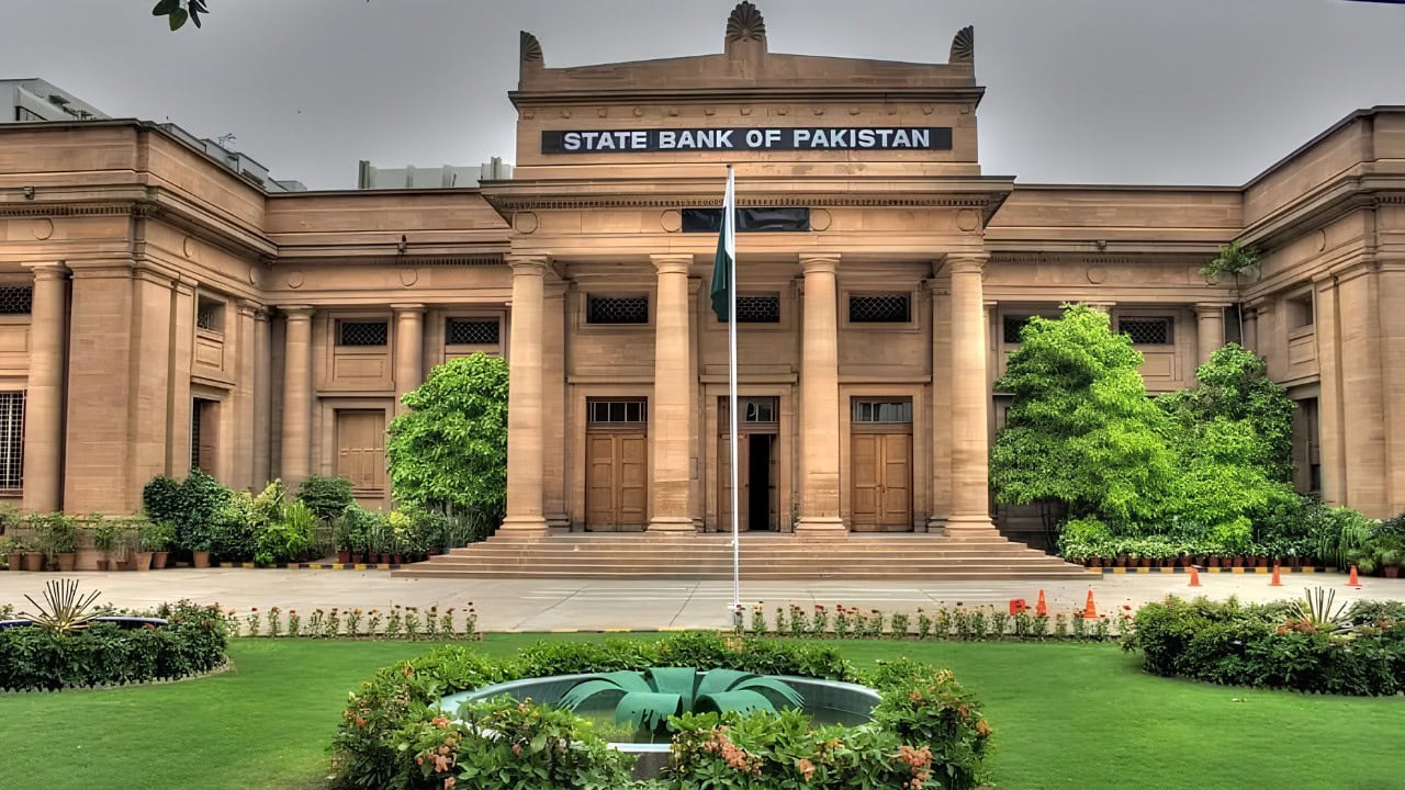 Pakistan’s Foreign Exchange Reserves Climb to $26.8 Billion, SBP Holdings Rise by $15 Million